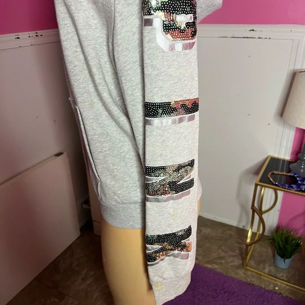 Gray Sweatshirt with Sequin Accents - Picture 5 of 8